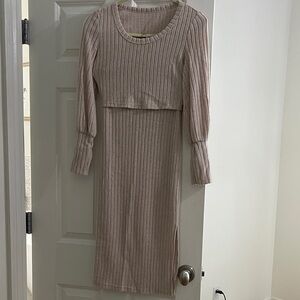 Elegant Ribbed Knit Dress in Cream